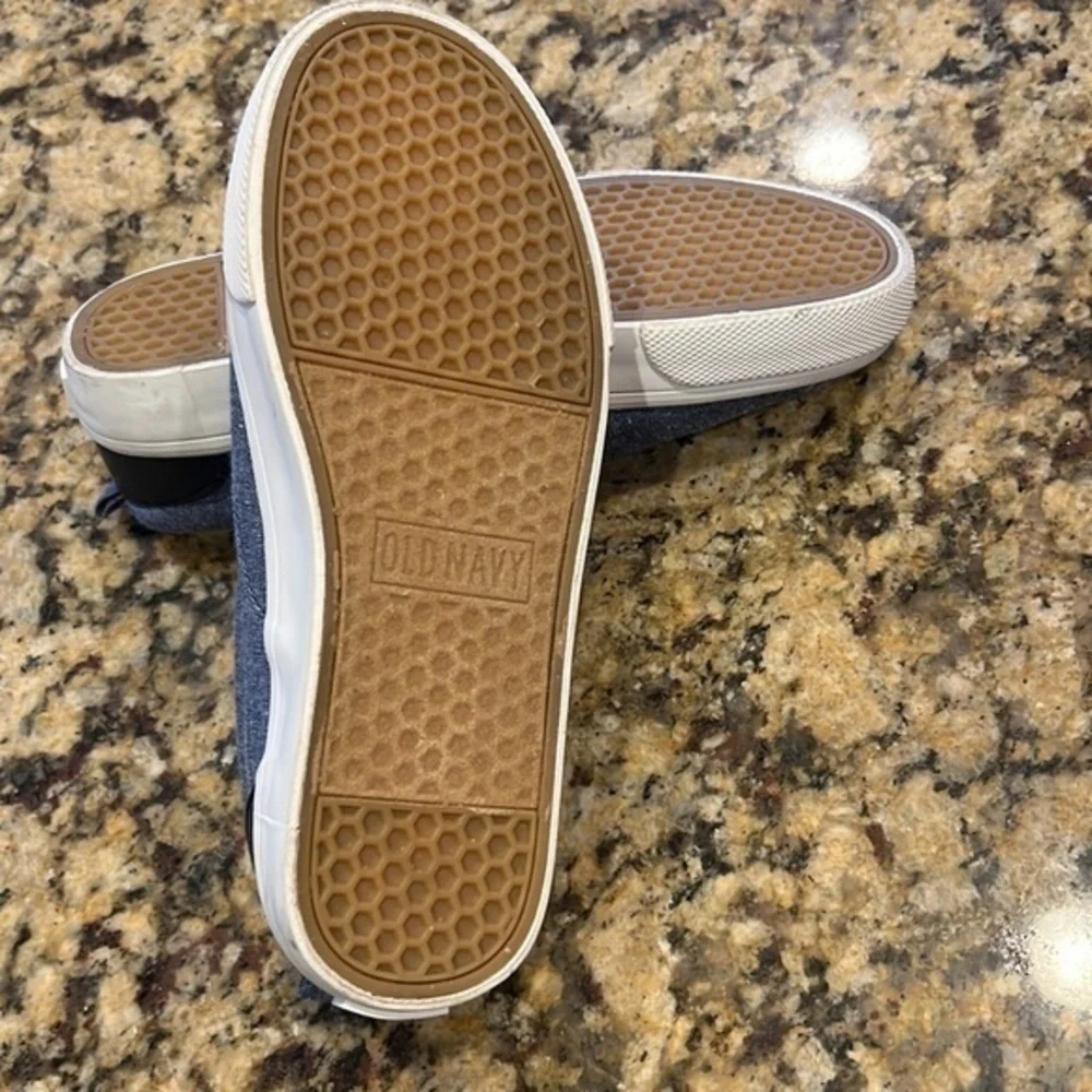 Old Navy slip on chambray deck shoe